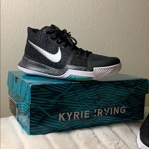 KYRIE 3 BLK/ICE